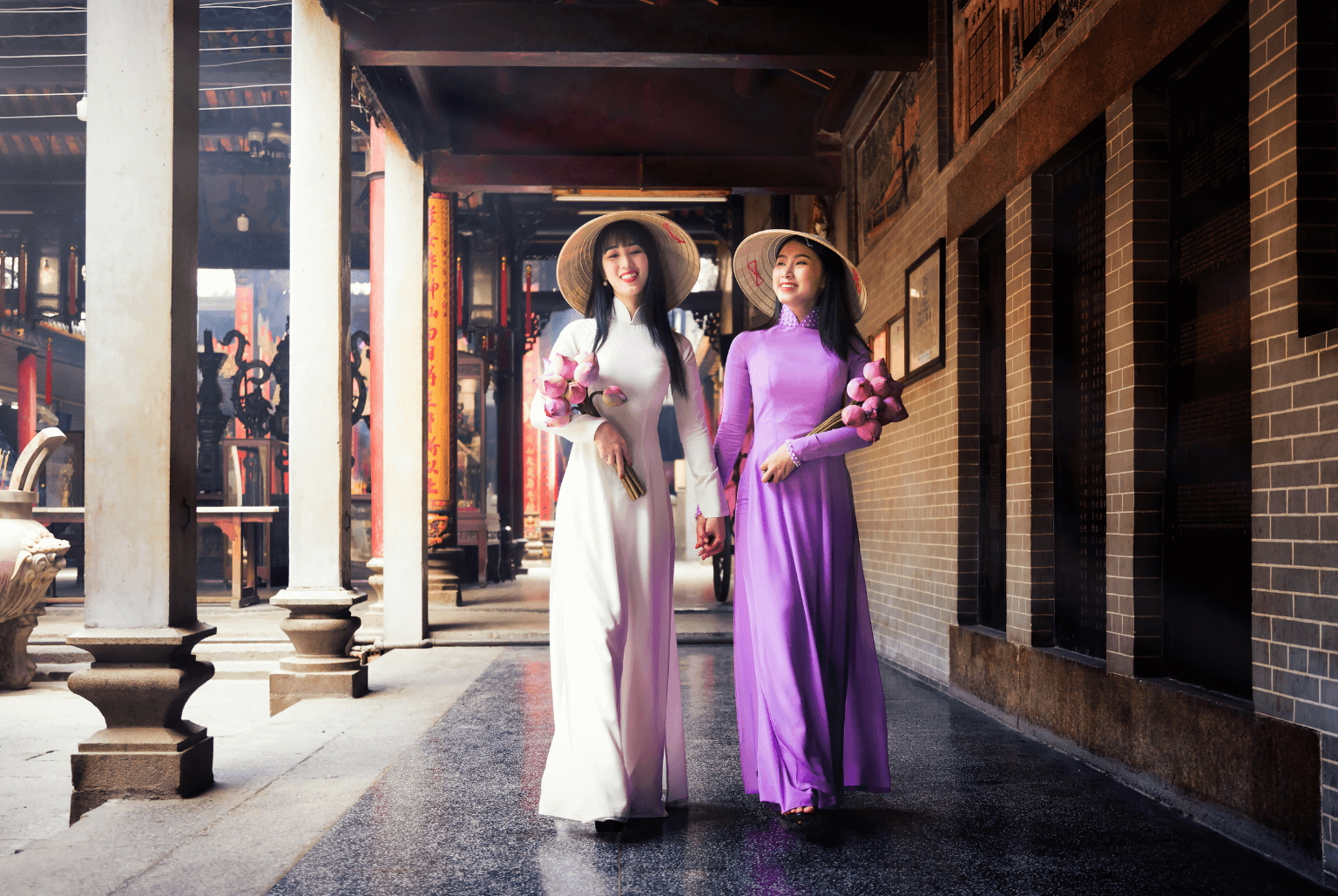 Ao Dai - fun facts about Vietnam